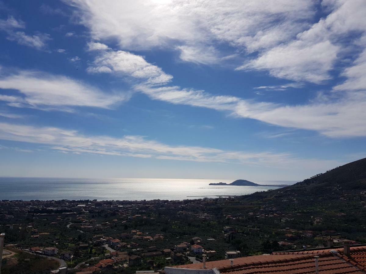 La Dimora Di Ares Villa Formia Kültér fotó